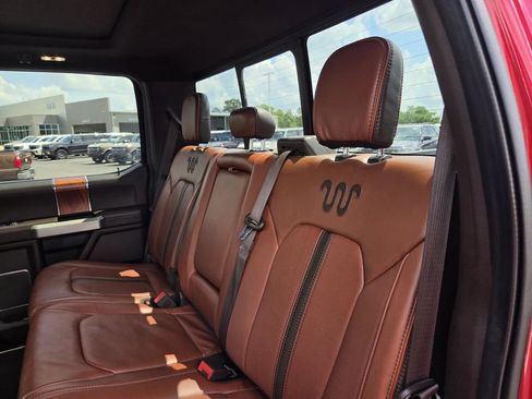 Used 2022 Ford F250 King Ranch w/ King Ranch Ultimate Package AWD/4WD image 34