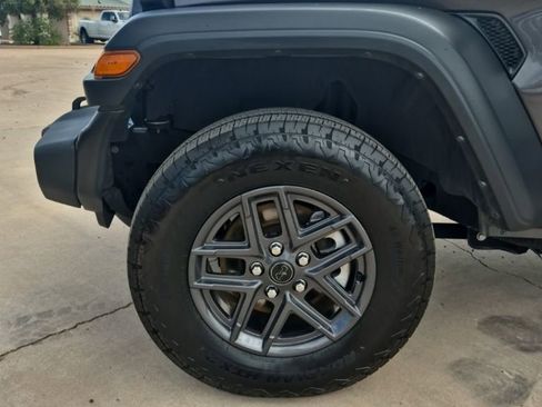 Certified 2024 Jeep Wrangler Unlimited Sport AWD/4WD image 9