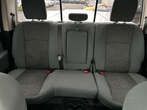 Used 2015 RAM 1500 Big Horn image 25