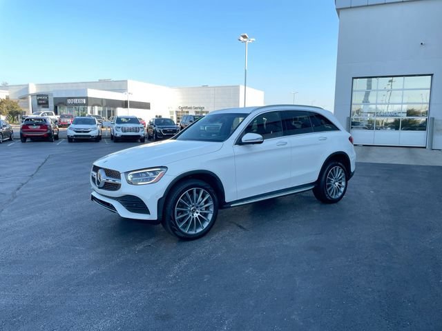 Used 2022 Mercedes-Benz GLC 300 4MATIC image 2
