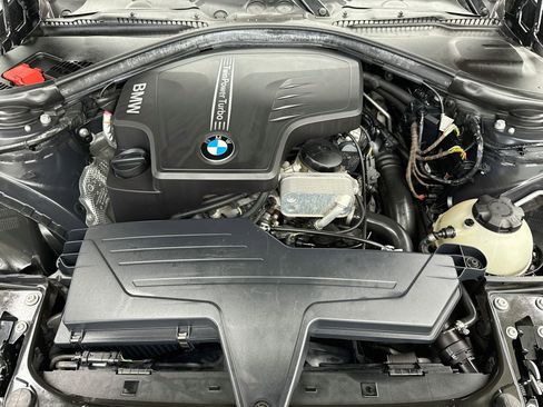 Used 2013 BMW 328i xDrive Sedan AWD/4WD image 33
