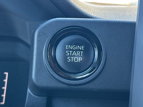 Used 2026 Toyota Tacoma SR5 AWD/4WD image 20