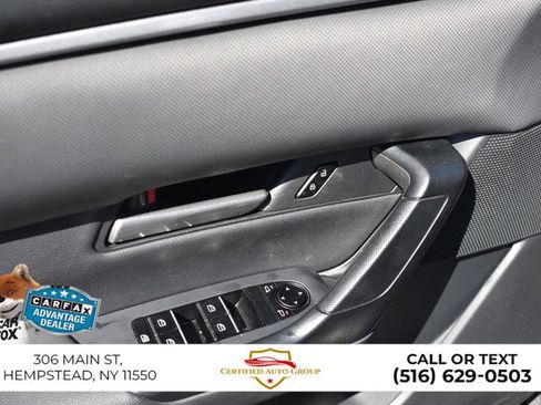 Used 2025 MAZDA CX-50 AWD 2.5 S w/ Preferred Package image 12