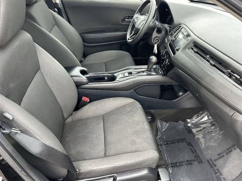 Used 2020 Honda HR-V LX image 10