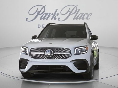 Certified 2023 Mercedes-Benz GLB 250 image 37