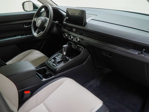Certified 2026 Honda CR-V EX image 32
