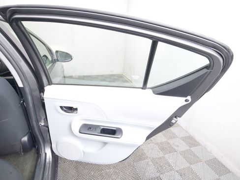 Used 2014 Toyota Prius C Four image 13