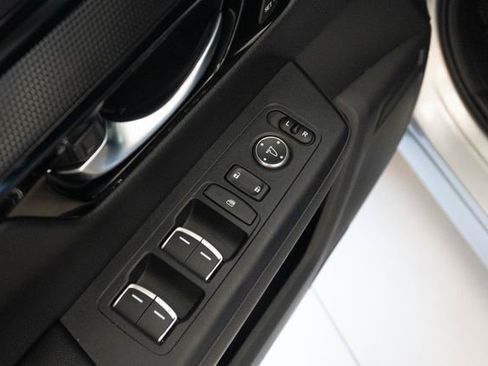 Certified 2025 Honda CR-V EX-L image 15