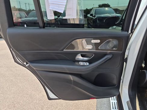 Used 2024 Mercedes-Benz GLS 63 AMG 4MATIC image 34