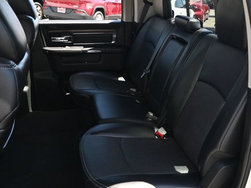 Used 2017 RAM 1500 Laramie w/ Convenience Group AWD/4WD image 16