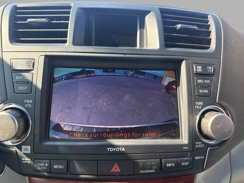 Used 2009 Toyota Highlander Limited AWD/4WD image 39