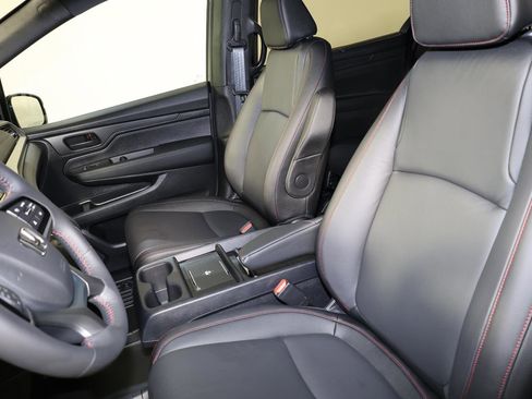 Used 2026 Honda Odyssey Sport-L image 26
