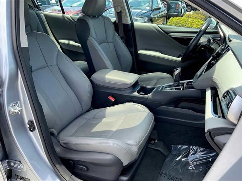 Used 2024 Subaru Legacy Limited image 8