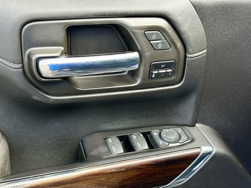 Used 2020 GMC Sierra 1500 SLT w/ SLT Premium Plus Package image 17