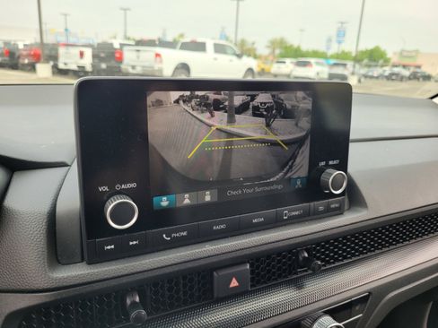 Used 2024 Honda CR-V EX image 18