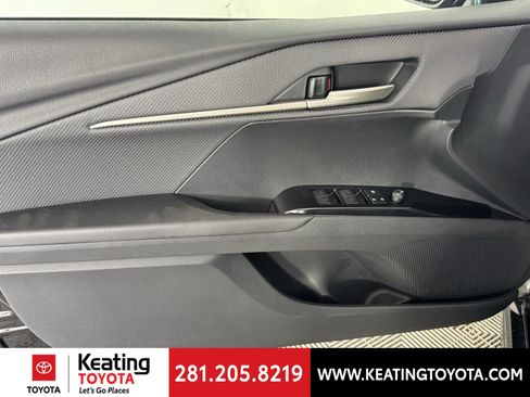 New 2026 Toyota Camry Hybrid image 13