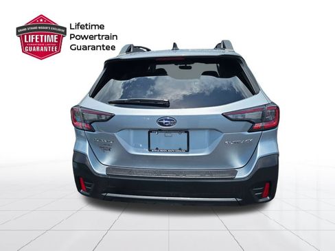 Used 2020 Subaru Outback Premium w/ Popular Package #1 AWD/4WD image 8