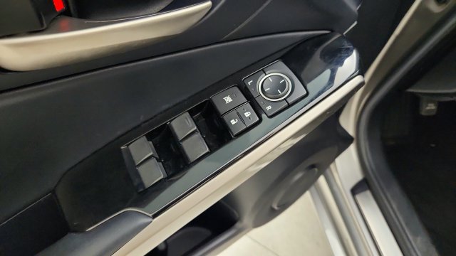 Used 2017 Lexus IS 200t w/ Navigation System Package RWD image 19