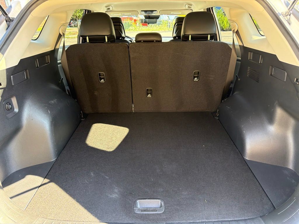 Certified 2024 Kia Sportage EX AWD/4WD image 32