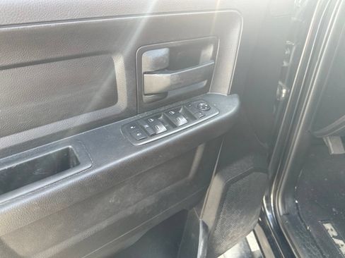 Used 2019 RAM 1500 Express w/ Express Value Package RWD image 13