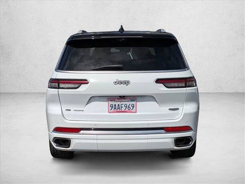 Certified 2022 Jeep Grand Cherokee L Summit AWD/4WD image 7