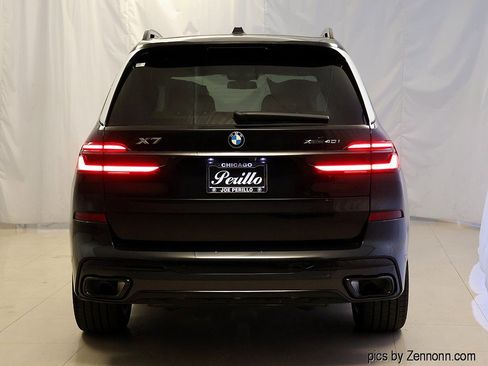 Used 2027 BMW X7 xDrive40i w/ M Sport Package AWD/4WD image 7