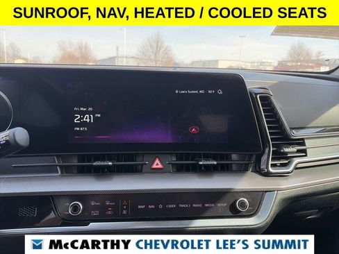 Used 2024 Kia Sportage SX image 8