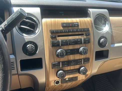 Used 2011 Ford F150 Lariat w/ Lariat Plus Pkg AWD/4WD image 19