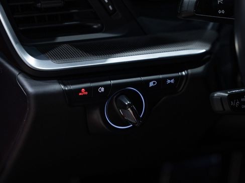 Used 2022 Porsche 911 Turbo S image 61