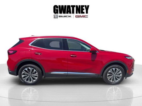 Used 2025 Buick Envision Preferred AWD/4WD image 4