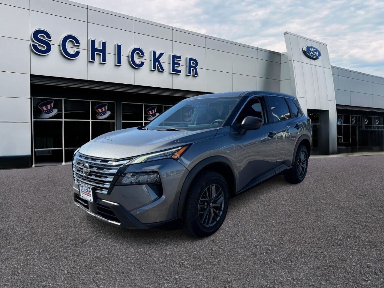 Used 2024 Nissan Rogue S FWD image 4