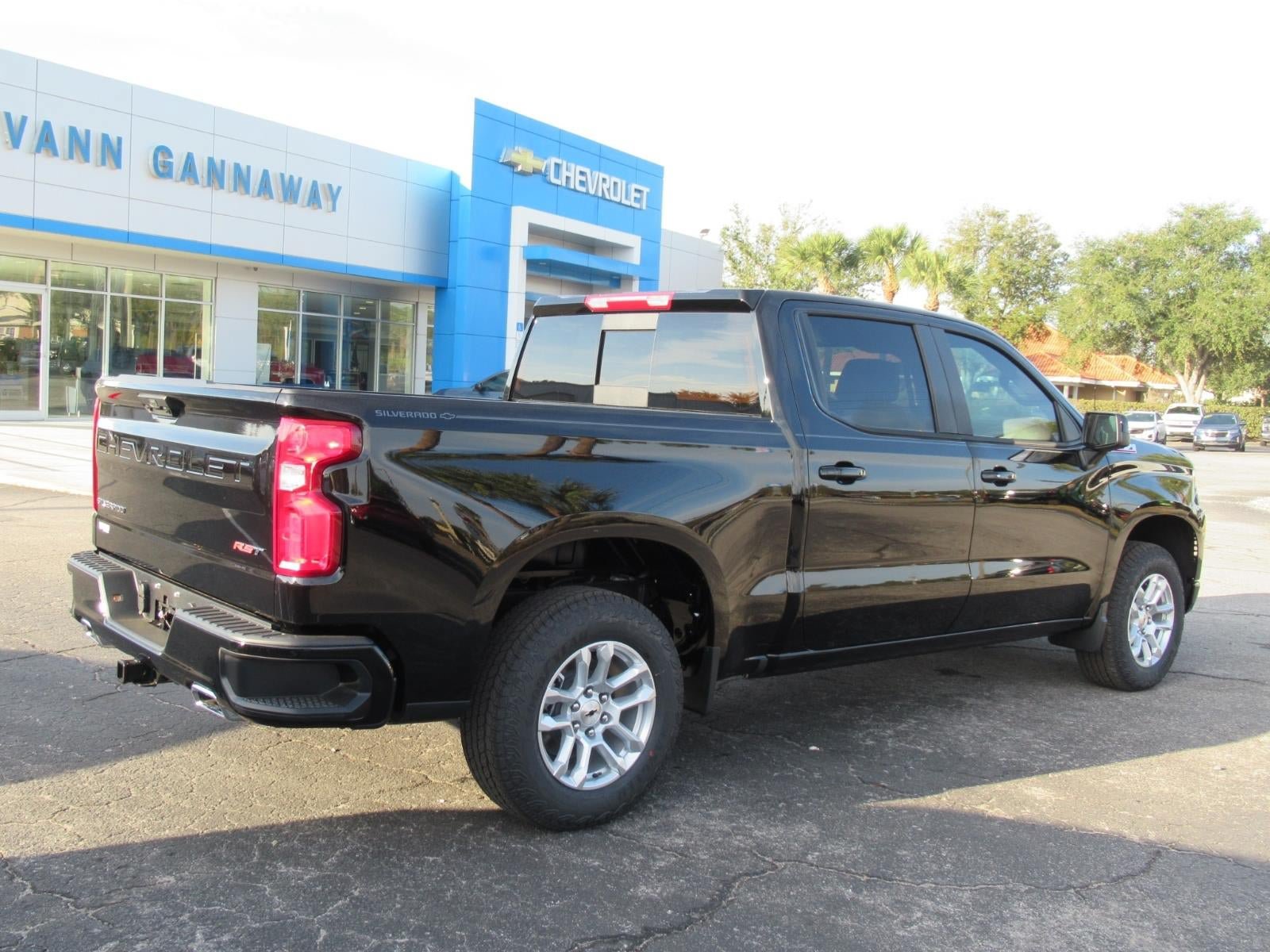 New 2026 Chevrolet Silverado 1500 RST w/ Convenience Package II AWD/4WD image 4