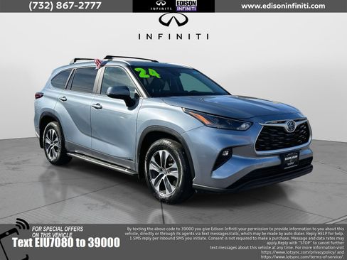 Used 2024 Toyota Highlander XLE image 1