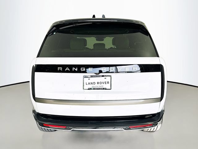 New 2026 Land Rover Range Rover Long Wheelbase SE AWD/4WD image 6