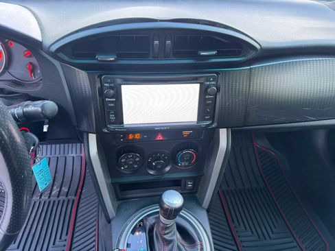 Used 2013 Scion FR-S RWD image 15