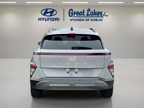 Certified 2024 Hyundai Kona Limited AWD/4WD image 4