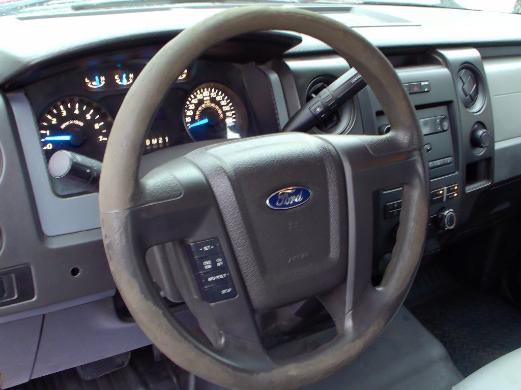 Used 2014 Ford F150 XL w/ Trailer Tow Package RWD image 10