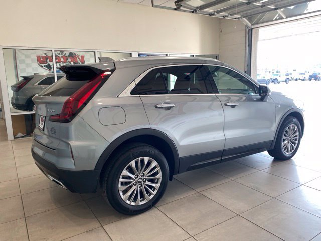 Used 2025 Cadillac XT4 Premium Luxury AWD/4WD image 5