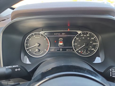 Used 2023 Nissan Rogue SV image 18