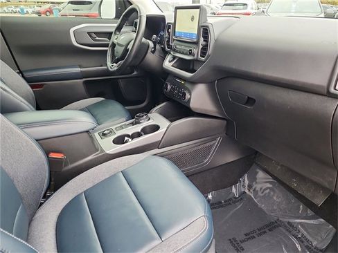 Used 2023 Ford Bronco Sport Outer Banks w/ Tech Package image 24