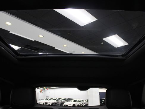 Used 2022 Cadillac XT5 Premium Luxury image 39