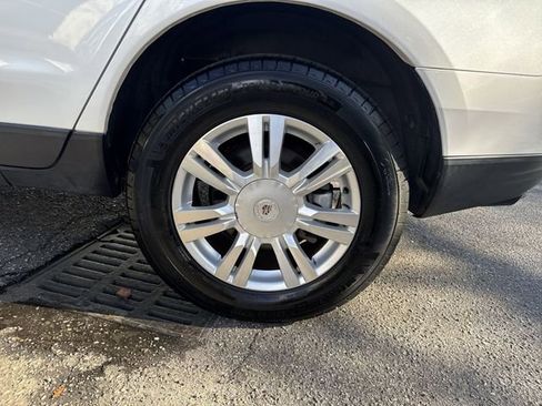 Used 2016 Cadillac SRX Luxury w/ Driver Awareness Package image 33