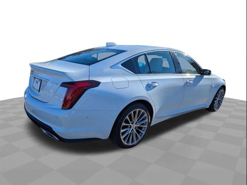 Used 2026 Cadillac CT5 Premium Luxury image 4