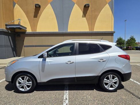 Used 2013 Hyundai Tucson GLS image 8