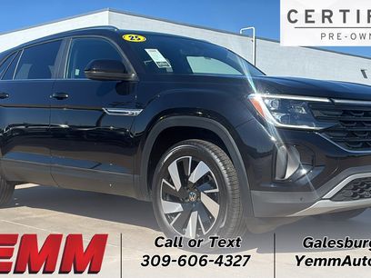 Used 2025 Volkswagen Atlas Cross Sport SE