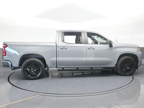 Used 2024 Chevrolet Silverado 1500 RST image 7