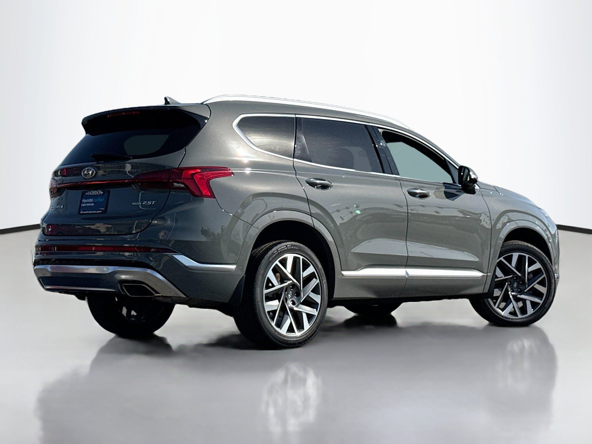 Used 2023 Hyundai Santa Fe Calligraphy AWD/4WD image 2