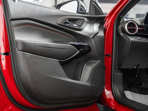 New 2026 Chevrolet Trax RS w/ Driver Confidence Package image 36