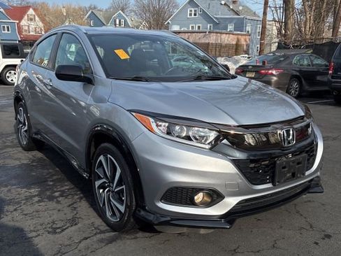Used 2019 Honda HR-V Sport image 11