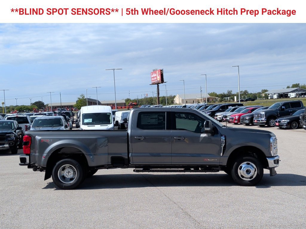 New 2027 Ford F350 Lariat w/ Lariat Premium Package AWD/4WD image 10